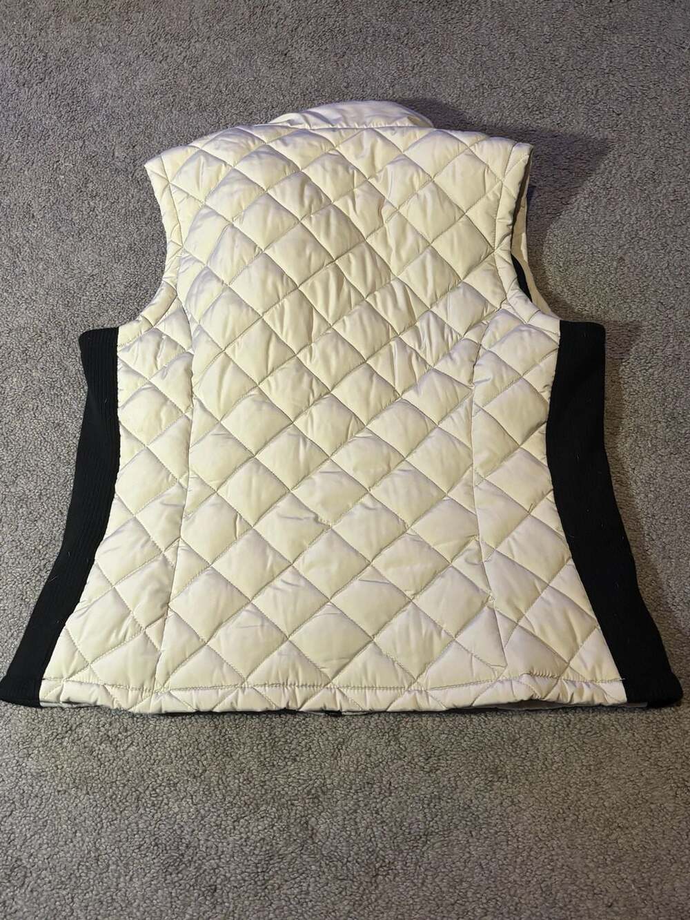 Andrew Marc Women's White Sleeveless Puffer Large - Picture 7 of 7